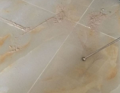 顺昌瓷砖空鼓维修公司分享粘合剂选择不当在瓷砖铺贴过程中可能导致以下问题